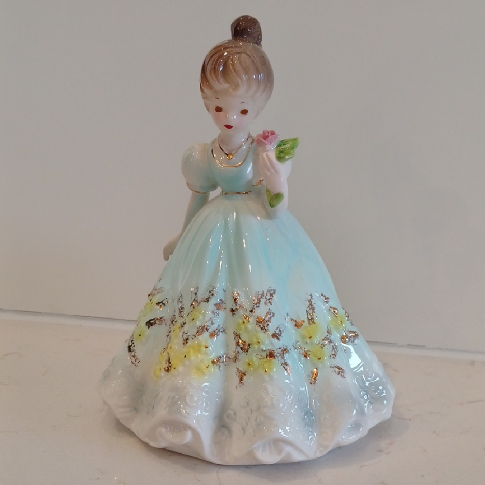 Josef Originals Figurine